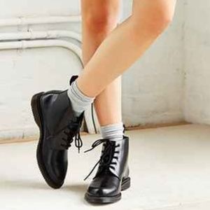 emmeline smooth leather lace up ankle boots